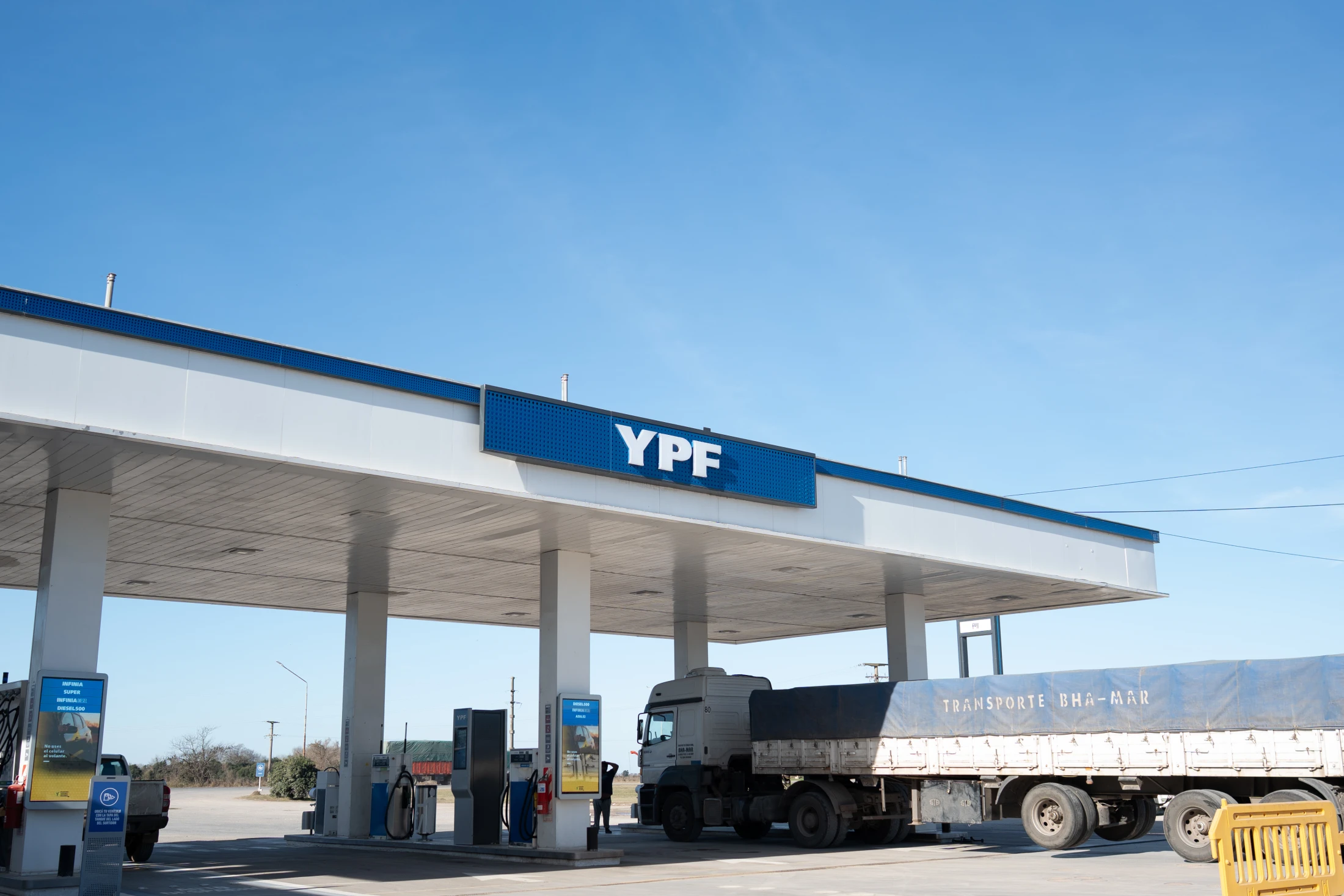 Estación de Servicio YPF Avanzar